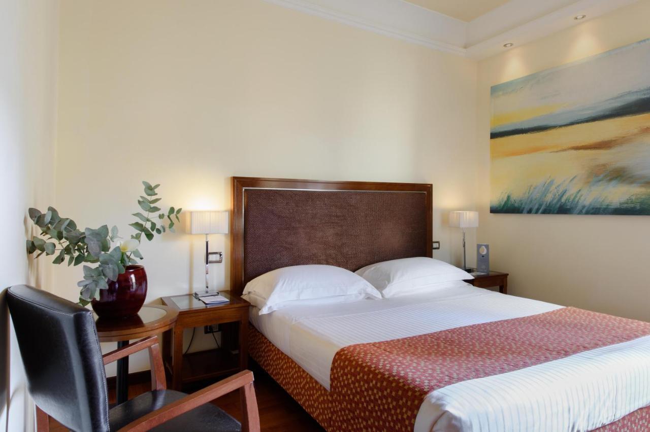 Grand Hotel Adriatico Florence Luaran gambar