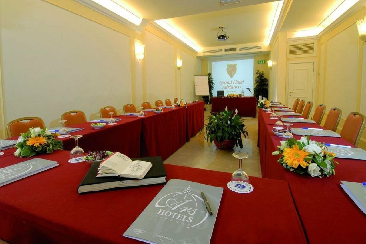 Grand Hotel Adriatico Florence Luaran gambar